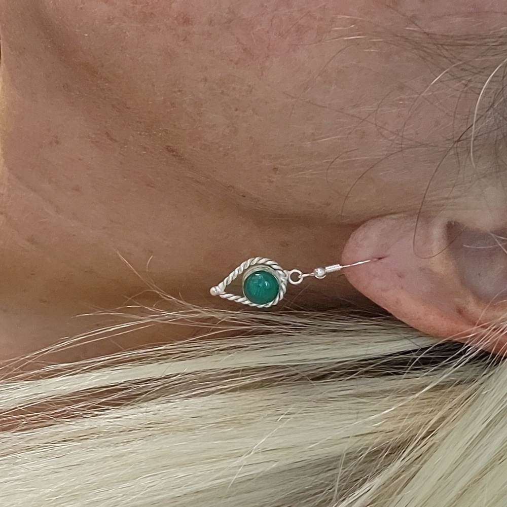 GREEN ONYX INVERTED TEARDROP EARRINGS, 925 wires